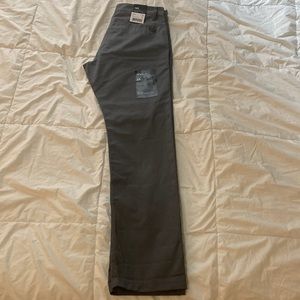 RVCA Men’s Weekend Chino, Pavement, Sz 29